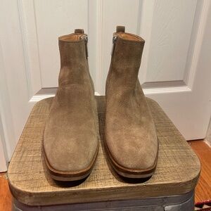 Aquatalia beige suede 6.5 bootie